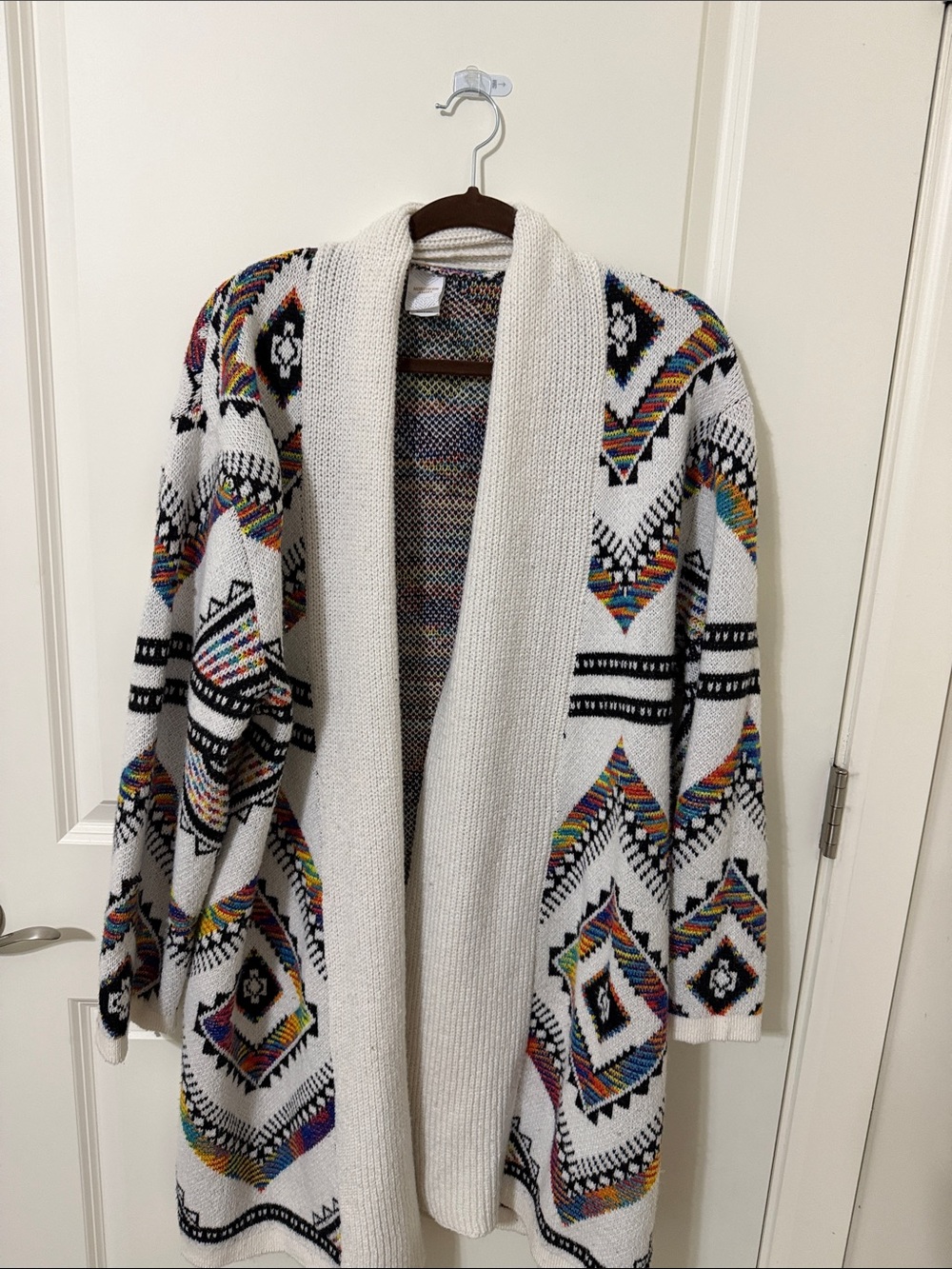 Open-Front White Aztec Pattern Cardigan Sweater